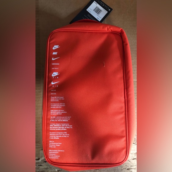 NIKE Travel Bag - Picture 2 of 6